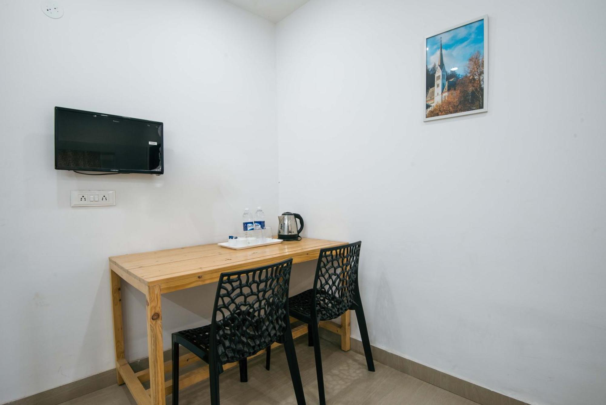 Отель Treebo Empire Executive Premium, Hinjewadi Хинджавади Экстерьер фото