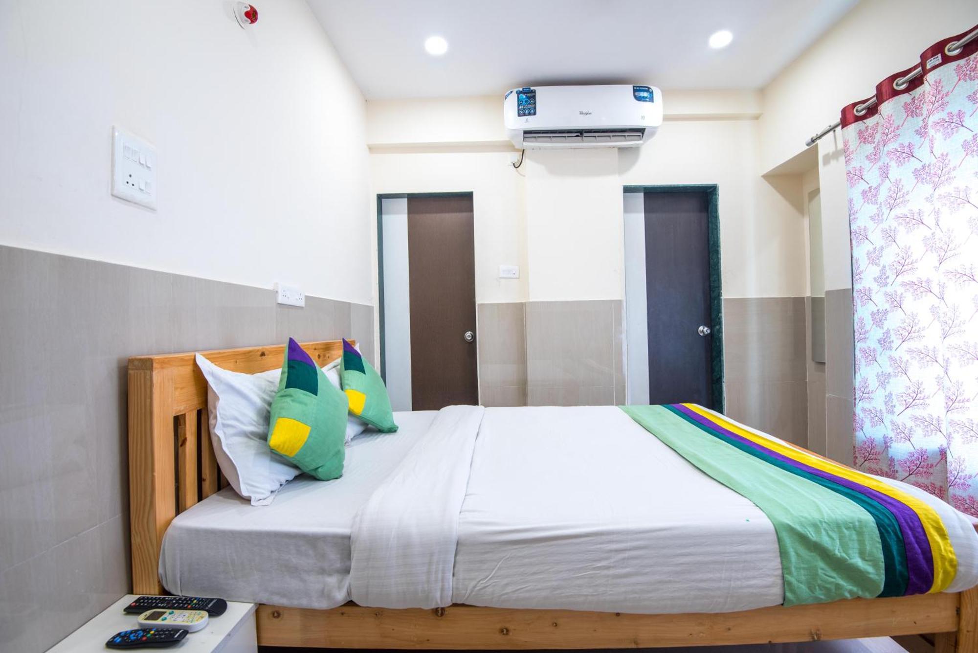 Отель Treebo Empire Executive Premium, Hinjewadi Хинджавади Экстерьер фото